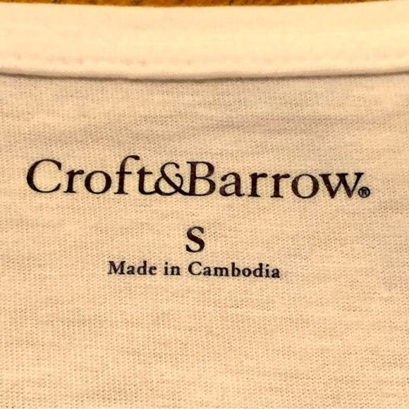 CROFT & BARROW GRAPHIC T-SHIRT WOMEN SMALL COLORFUL NEIGHBORHOOD SCENE. - Picture 7 of 10